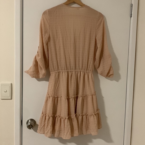 Here Comes the Sun - Blush pink long sleeve dress size 10 - Picture 2 of 4